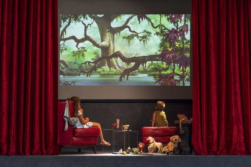 Tigmiza Boutique Hotel & Spa Ouled Jelal Exteriér fotografie The 2008 version of the film, shown in the home theater of the 2008 Blu-Ray release