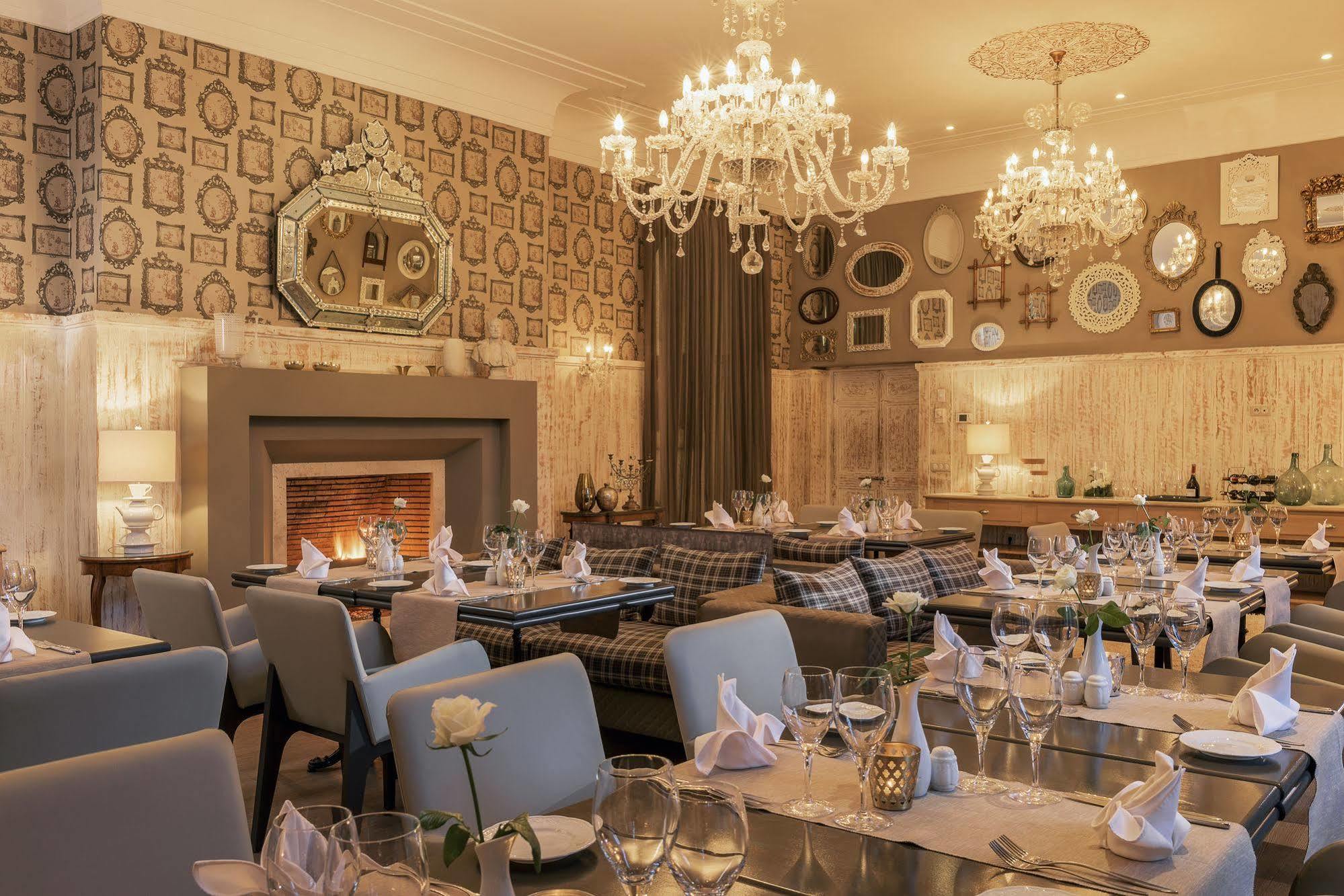 Tigmiza Boutique Hotel & Spa Ouled Jelal Exteriér fotografie The restaurant at The Vineyard Hotel